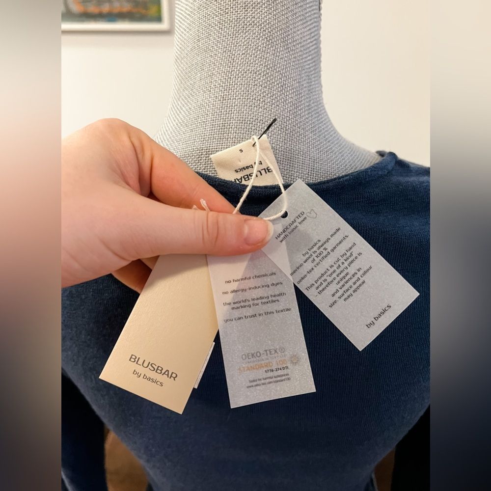 🐑By Basics🐑 Merino Wool Wrap Dress - Picture 8 of 14